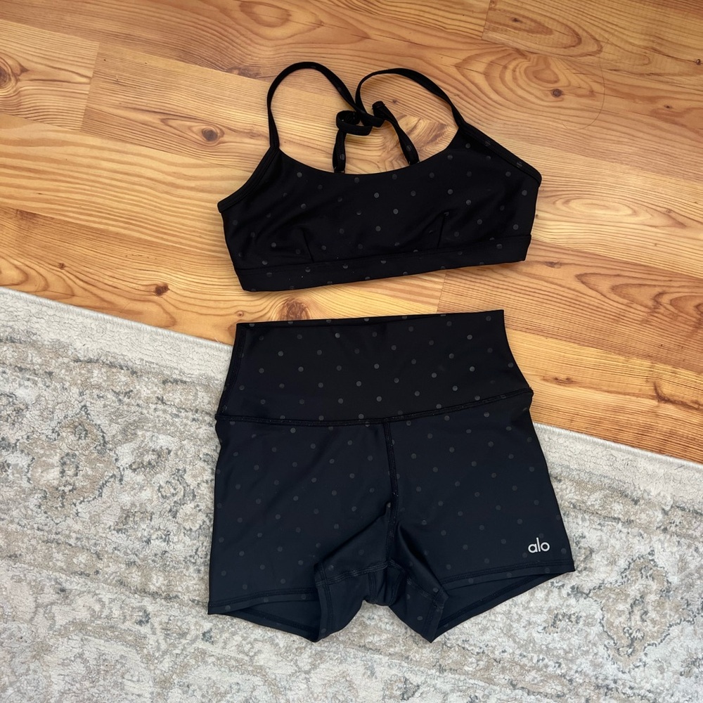 all yoga polka dot set size small